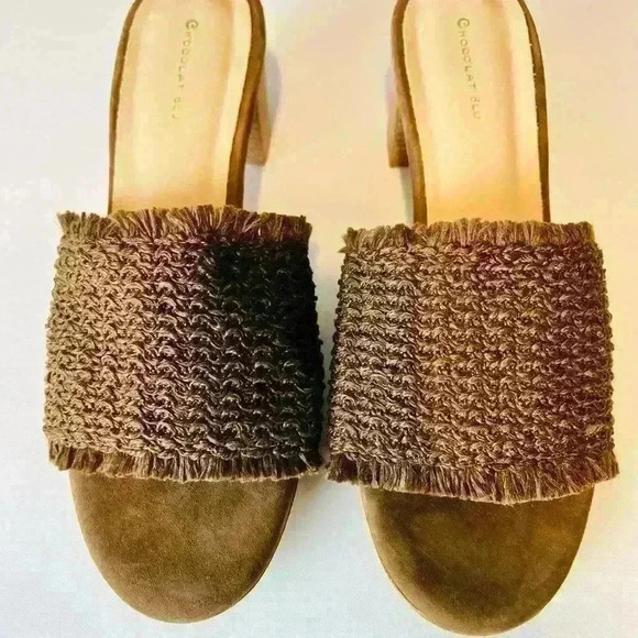 Chocolat Blu Beeks Brown Raffia Heeled Slide - Picture 2 of 9
